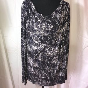 Jones Mew York long sleeve top